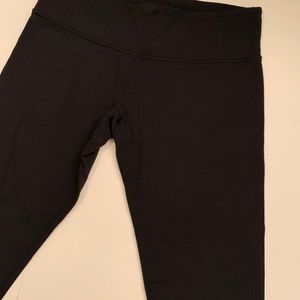 Lululemon Black Wunder Under Capri 10